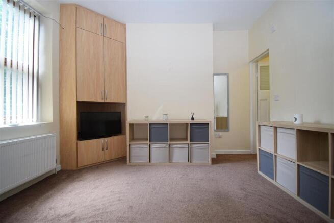 1 bed Flat to rent Image 5