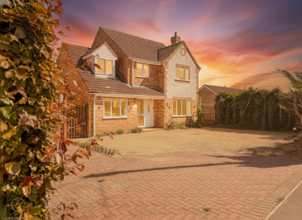 Ugg Mere Court Road, Ramsey, PE26