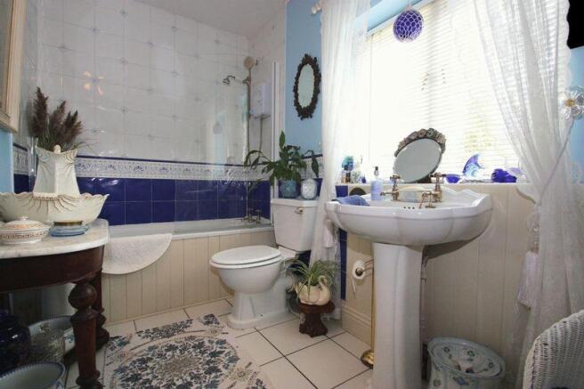 Photo 9