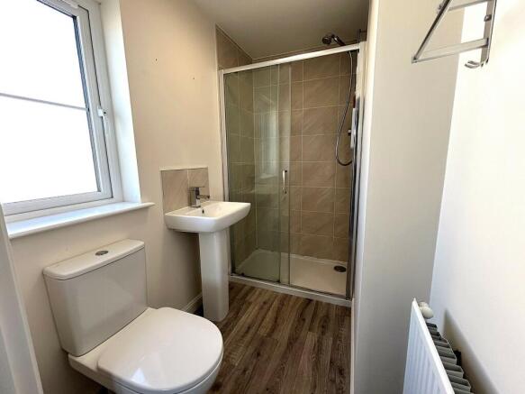 Principal Bedroom En Suite