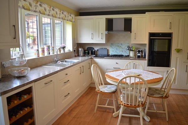 breakfast/kitchen