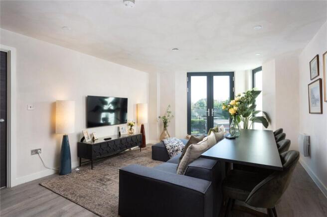 2 bed Flat for sale Image 5