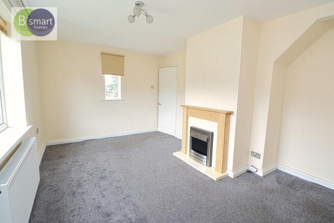 2 bed Semi-Detached to rent Image 5