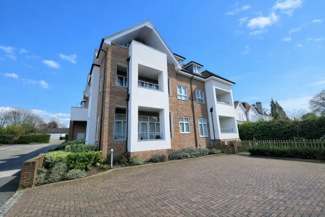 Russell Hill, Purley, Surrey, CR82JB