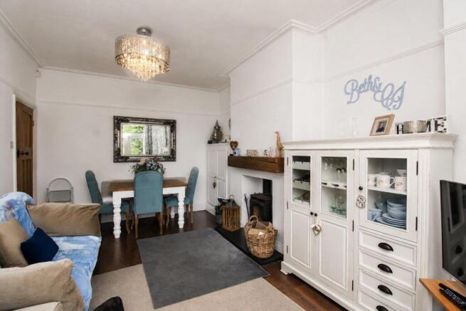 3 bed Semi-Detached for sale Image 8