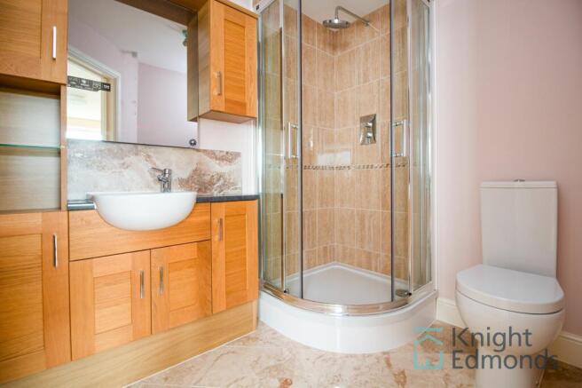 Bedroom 2 Ensuite