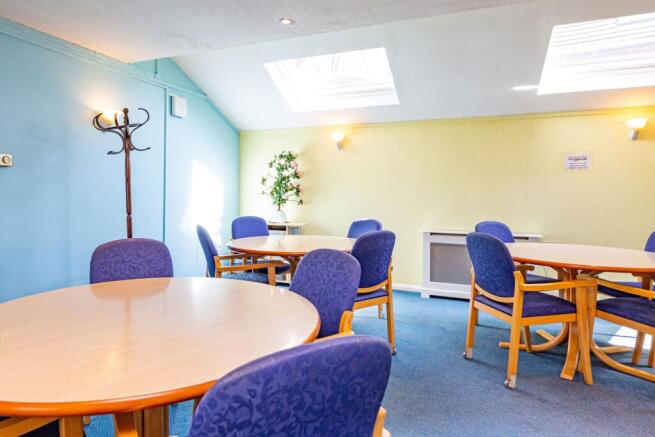 1 bed Flat to rent Image 12