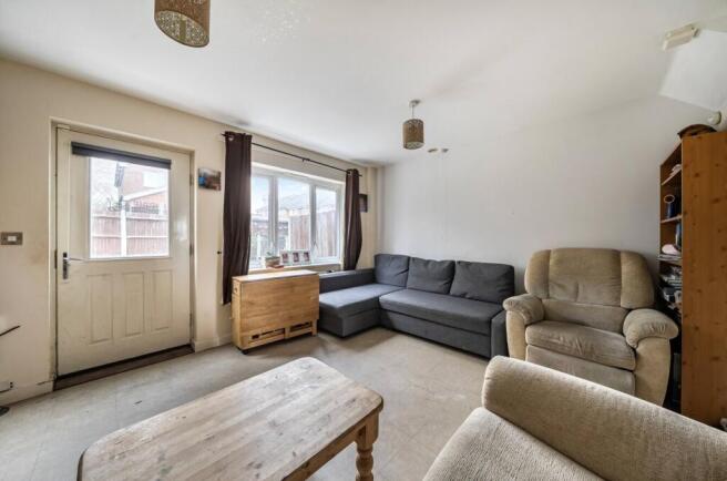 Hill Farm Terrace, Carnbrook Road, London, SE3 photo 4
