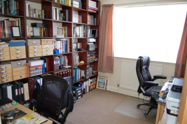 Photo 18