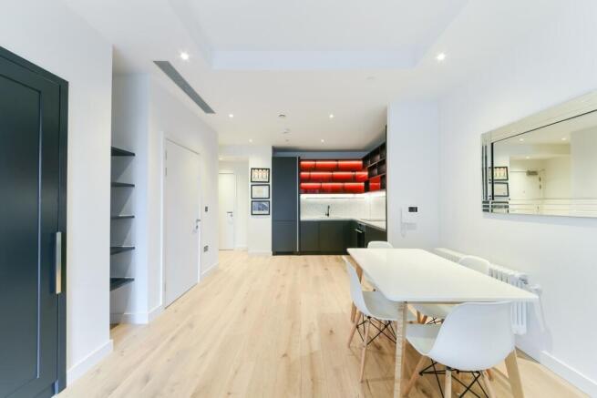 Living Area - Defoe
