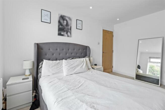 bedroom one #3.jpg