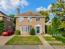 18, Netherfield, Thundersley, Benfleet SS7 1TY