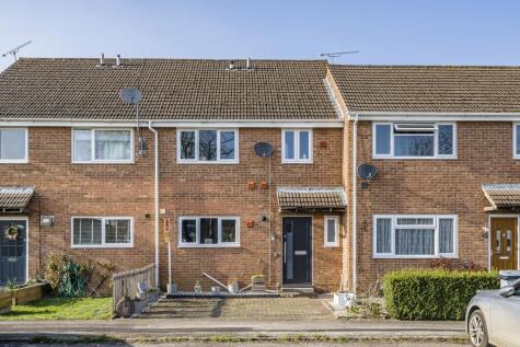 Carterton, Oxfordshire, OX18