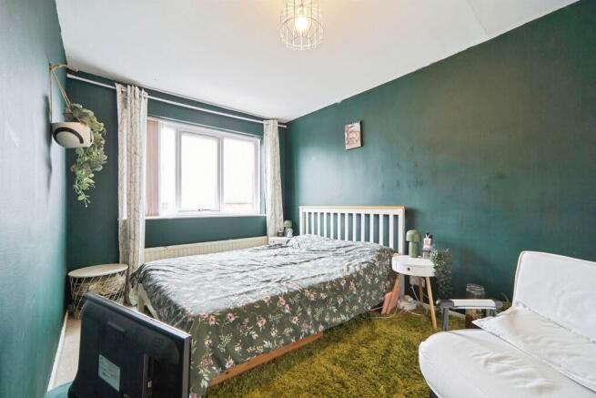 3 bed Detached for sale Image 10