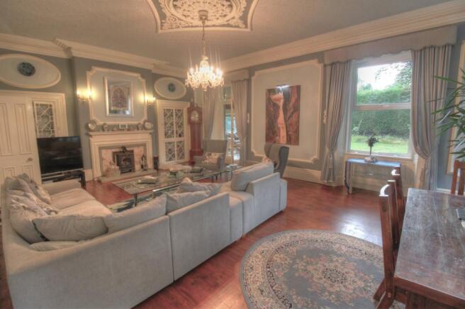 Lounge 3