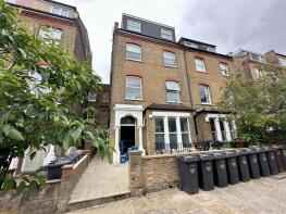 20, Alexandra Grove, Hackney, London N4 2LF