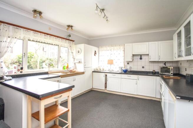 Kitchen/breakfast ro