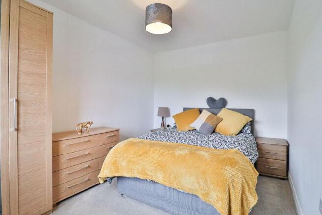 4 bed Detached for sale Image 6