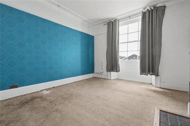 2 bed Apartment for sale Image 7