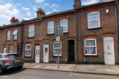 New Town Street, Luton, Bedfordshire, LU1 3ED