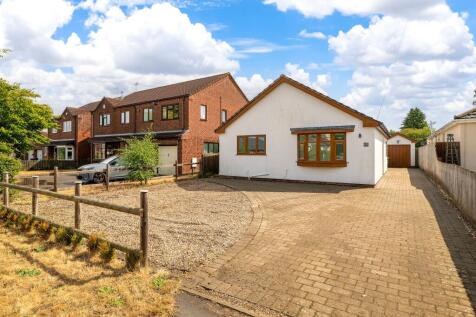 Mill Lane, North Hykeham, LN6