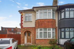 3, Logan Close, Enfield EN3 5NL