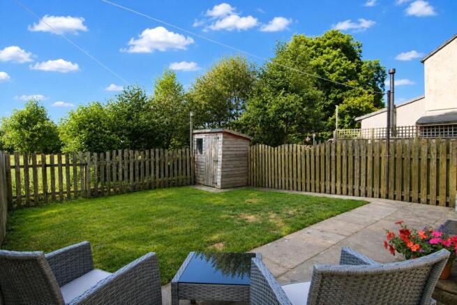 2 bed Semi-Detached for sale Image 9
