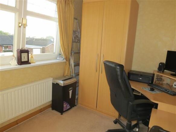 Bedroom 3:
