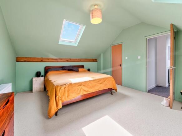 3 bed Detached for sale Image 12