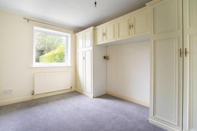 2 bed Semi-Detached Bungalow for sale Image 6