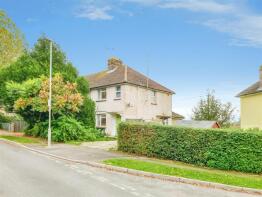 18, Court Orchard Road, Bridport DT6 5EY