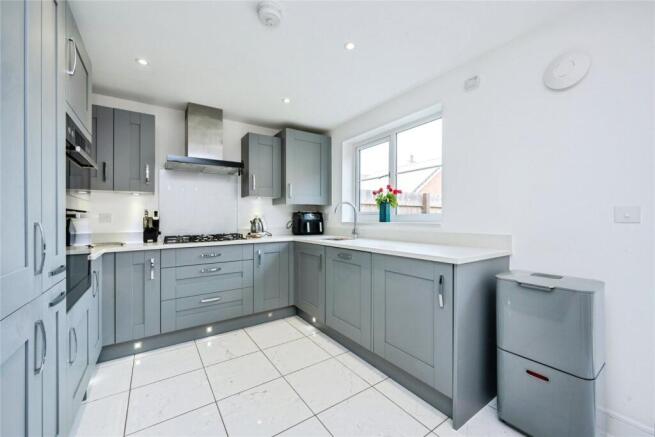 Kelsey Meadow, Leighton Buzzard, Bedfordshire, LU7 photo 5