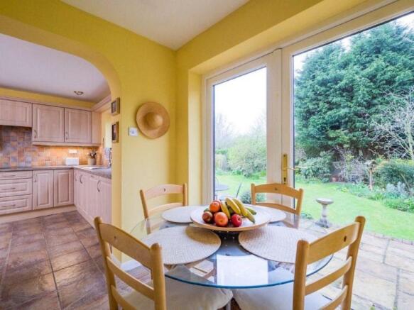 Kitchen/breakfast ro
