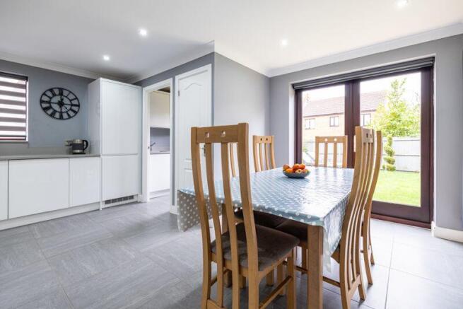 Kitchen/Breakfast Room