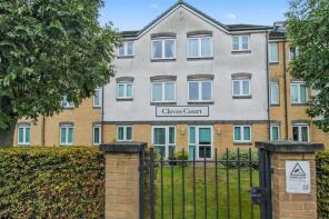 Flat 15, 139 Cleves Court, London Road, Hadleigh, Benfleet SS7 2RA