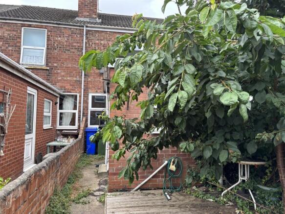 2 bed Terraced for sale Image 10