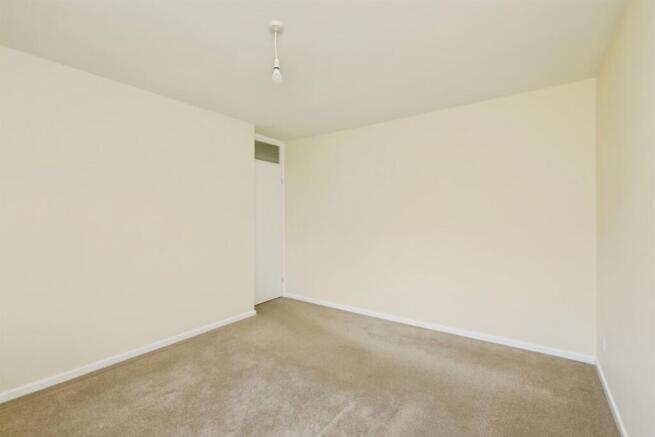 2 bed Detached Bungalow for sale Image 8