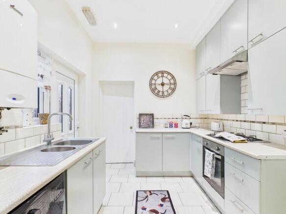 CAM03582G0-PR0151...