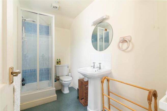 Bed 2 Ensuite