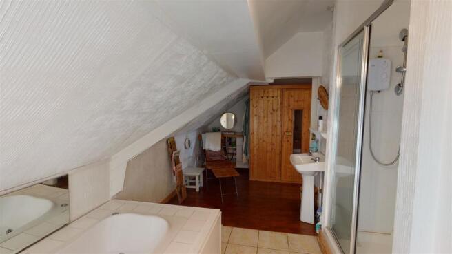 Villiers Crescent - Bedroom