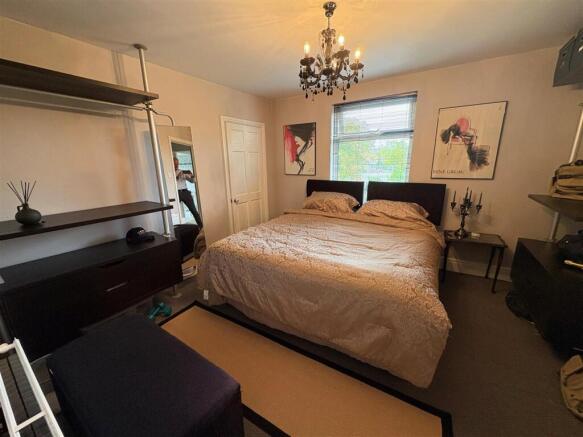 3 bed Detached for sale Image 9