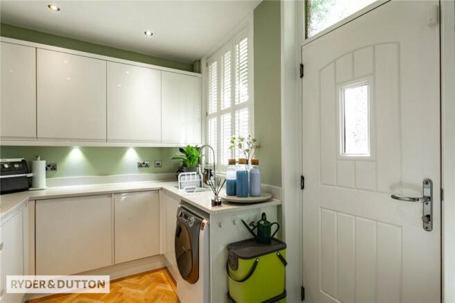 2 bed Terraced for sale Image 8