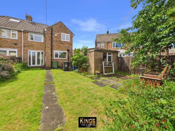 3 bed Semi-Detached for sale Image 4