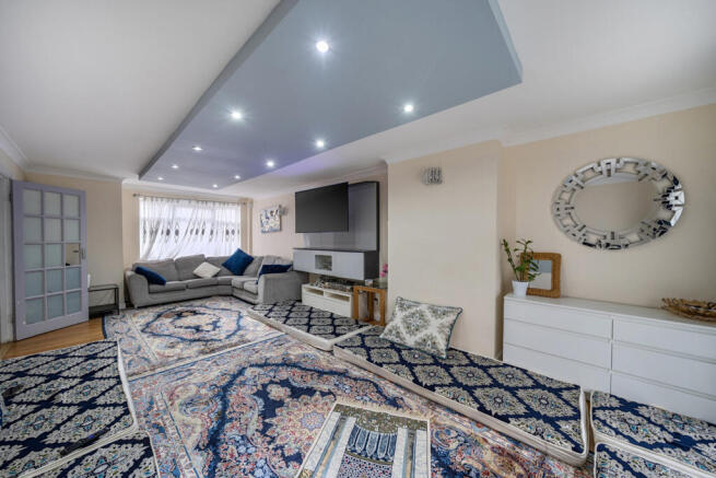 1394530-17-694a9d...