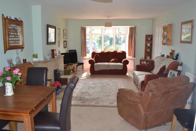 SITTING ROOM 2