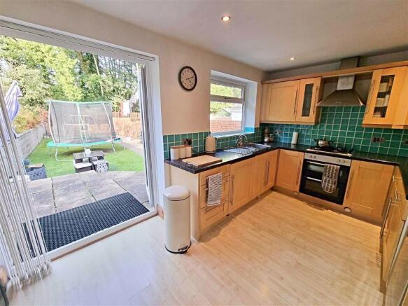 Kitchen/Breakfast Room