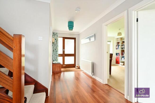 Hallway/front door