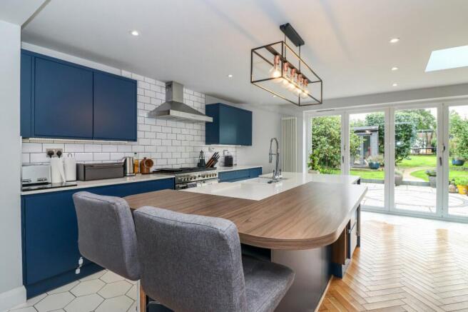 Kitchen/Breakfast