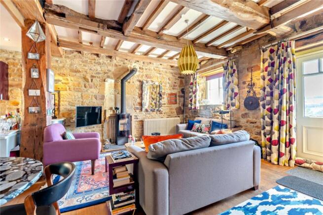 11 bed House for sale Image 7