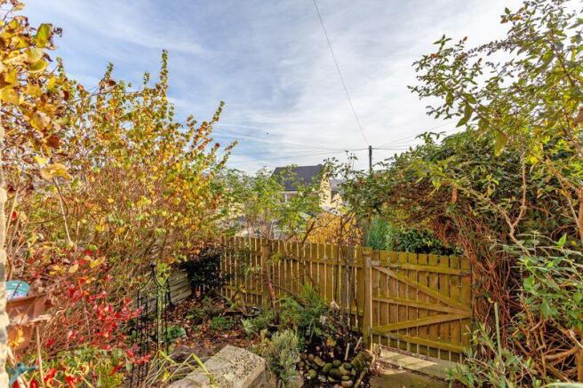 4 bed Terraced for sale Image 4